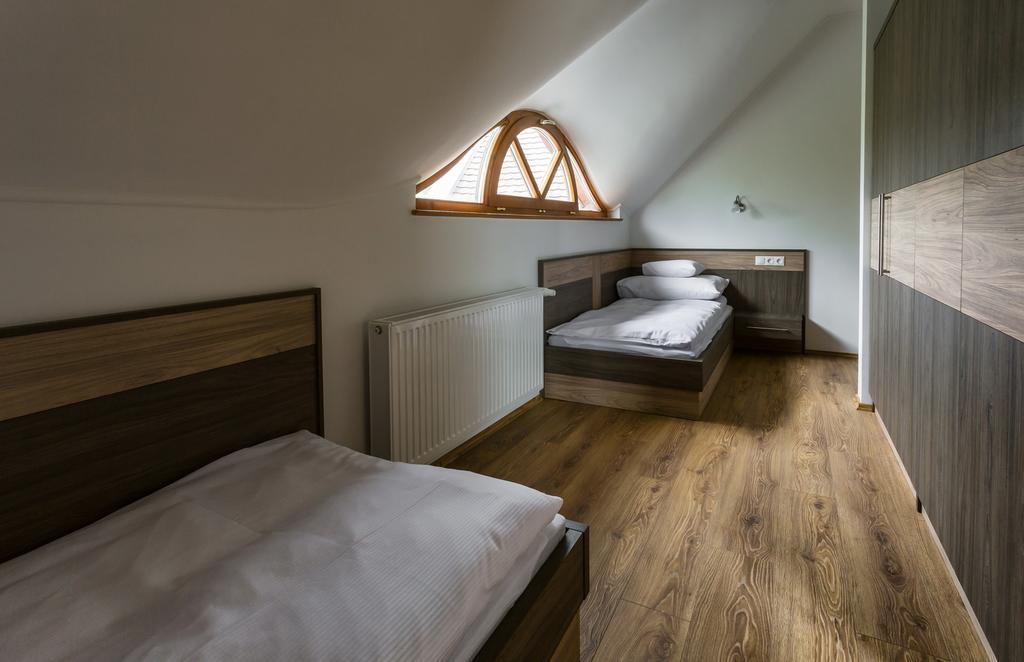 Figula Vendeghaz Hotell Balatonfüred Exteriör bild