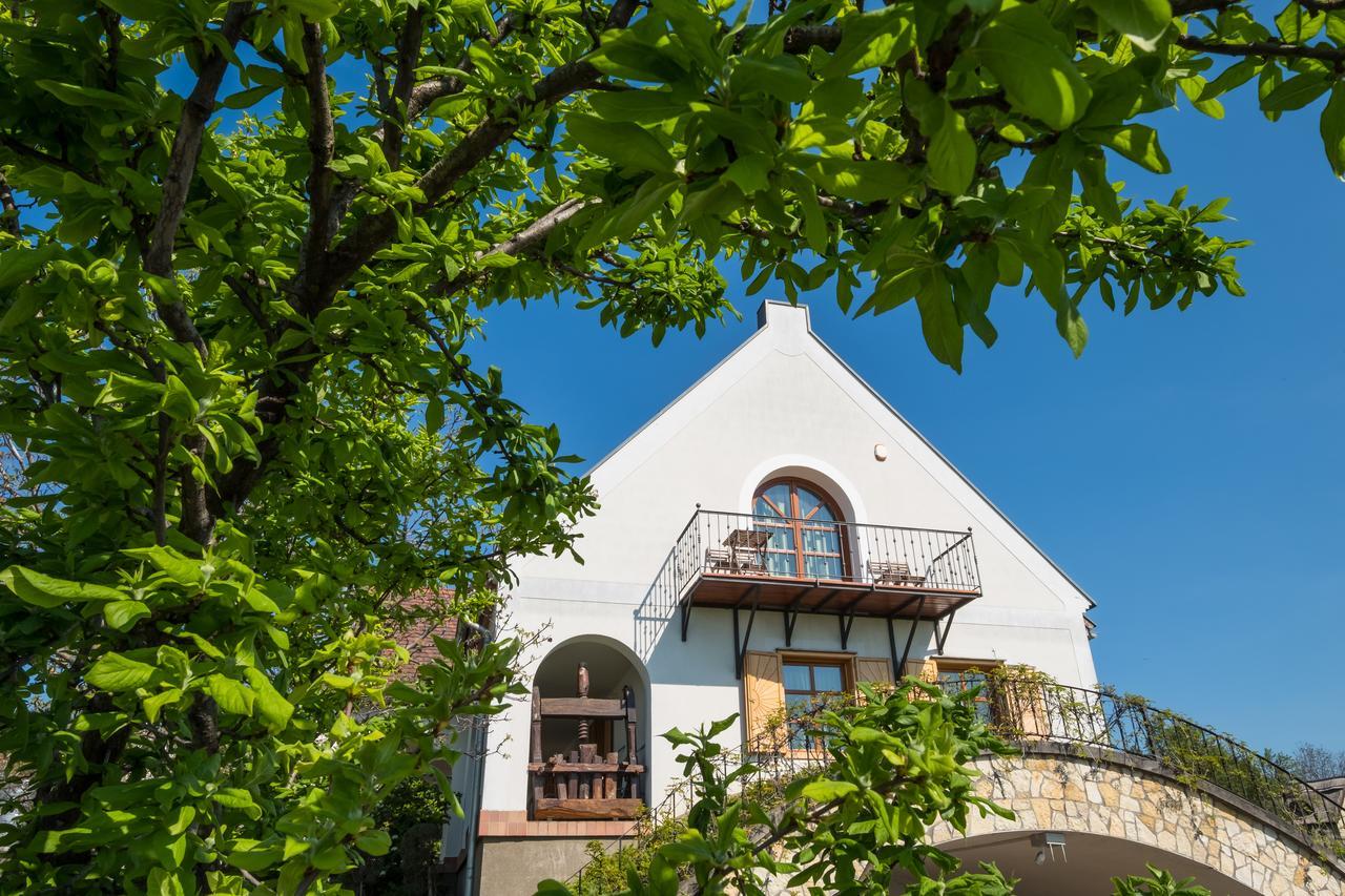 Figula Vendeghaz Hotell Balatonfüred Exteriör bild