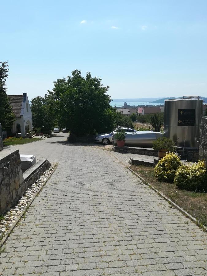 Figula Vendeghaz Hotell Balatonfüred Exteriör bild