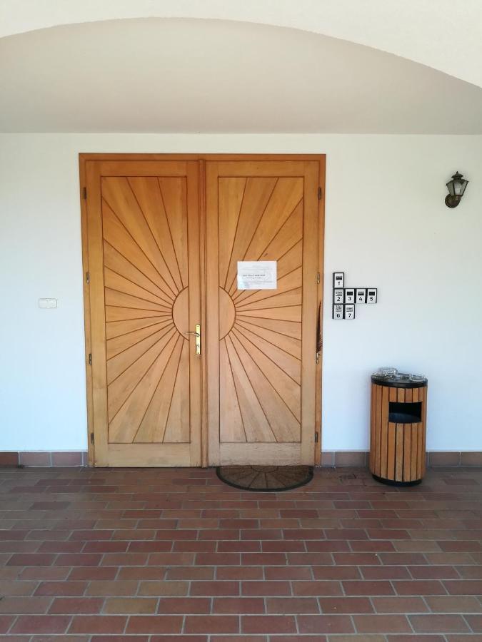 Figula Vendeghaz Hotell Balatonfüred Exteriör bild